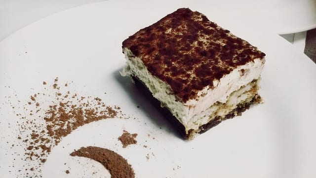 Cannoli.