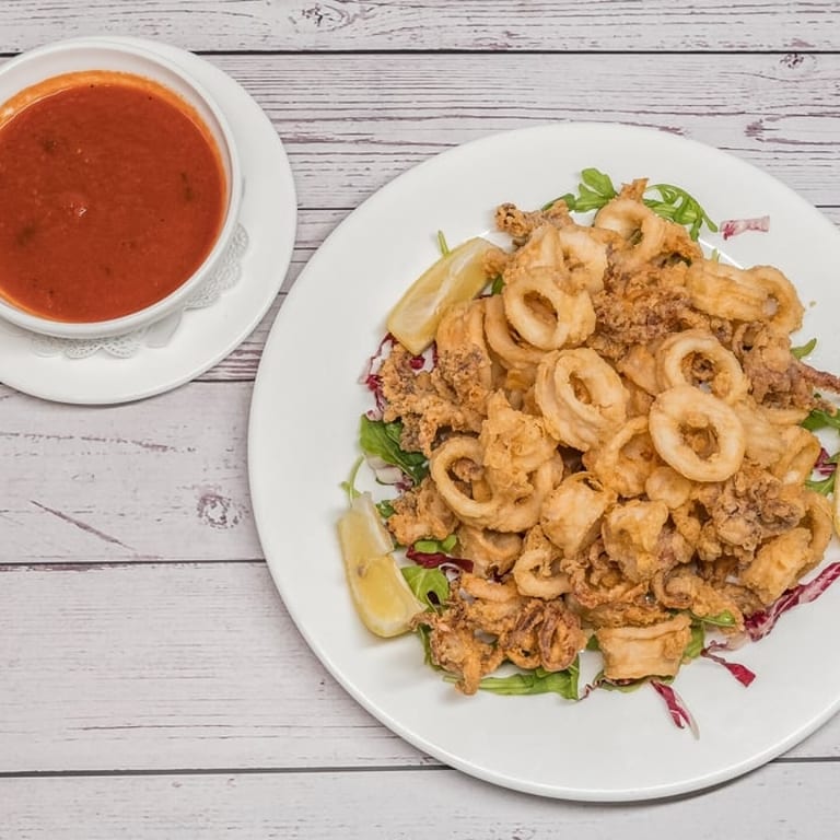Delicious Calamari: A Seafood Delight